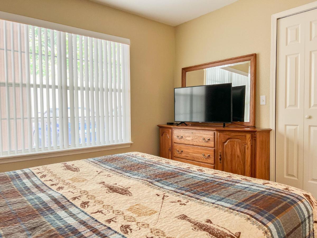 Lake Front 2Br Walk-In With Large Deck - Free Tickets Included - 79-1 Branson Bagian luar foto